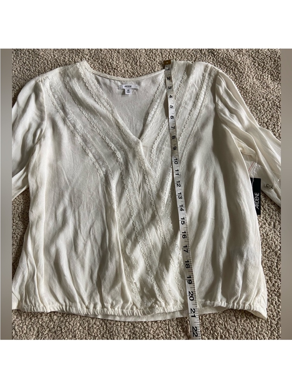 ☀️ Ardene ☀️ cream coloured lace blouse - Picture 5 of 7